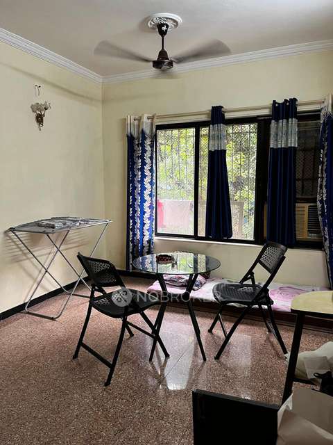 2 BHK Flat In Jyoti Complex For Sale  In Goregaon