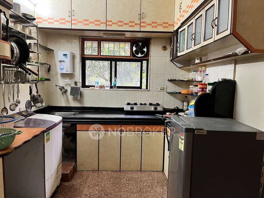 2 BHK Flat In Jyoti Complex For Sale  In Goregaon