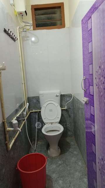 PG for Girls in Sholinganallur