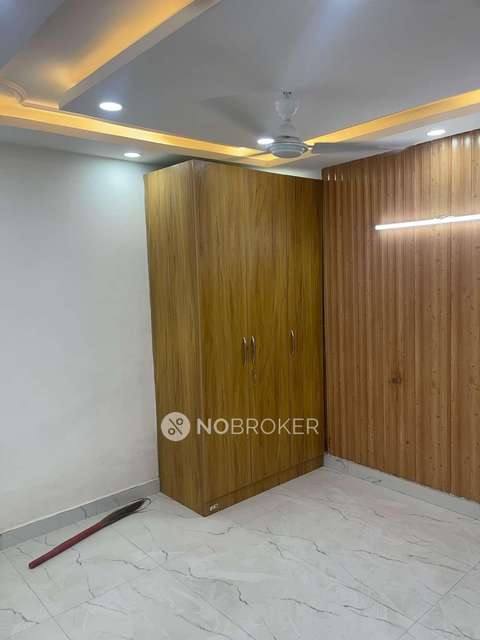 2 BHK Flat In Prem Bhavan For Sale  In  Chhatarpur