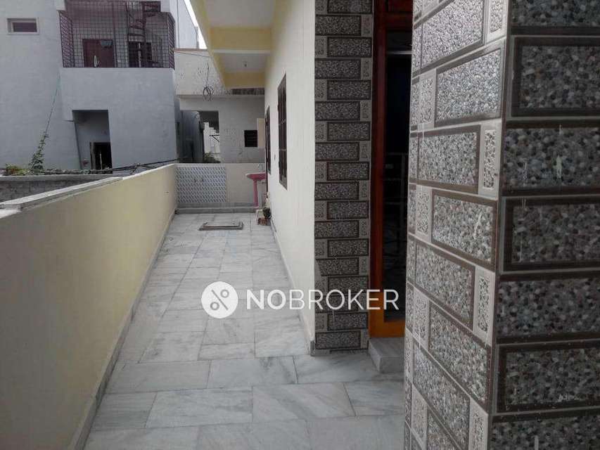 2 BHK House For Sale  In Ameenpur