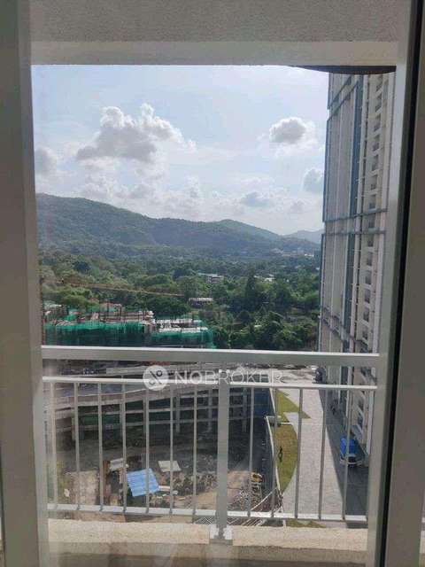 2 BHK Flat In Godrej Emerald Tower 6 Pine, Ghodbunder Road For Sale  In Godrej Emerald