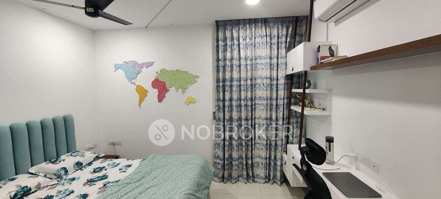 3 BHK Flat In Aparna Sarovar Zenith, Serilingampally For Sale  In Serilingampally