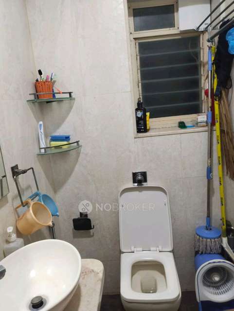 1 BHK Flat In  Ig Nes Chs For Sale  In Mahim West