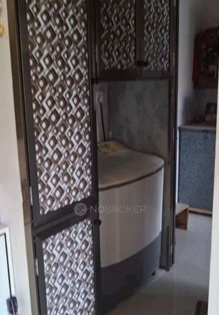 1 RK Flat In Indrapuri Bldg For Sale  In Sodawala Ln