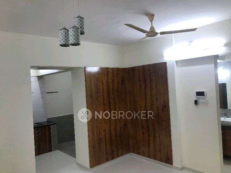 2 BHK Flat In Belleza For Sale  In Hadapsar, Pune