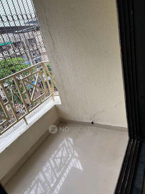 2 BHK Flat In Siddhivinayak Complex, Chs, Kamothe For Sale  In Sector 10