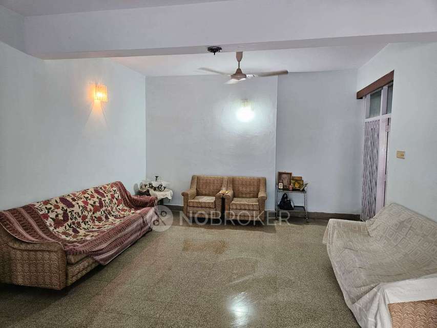 2 BHK Flat In Owners Cot  For Sale  In Egmore
