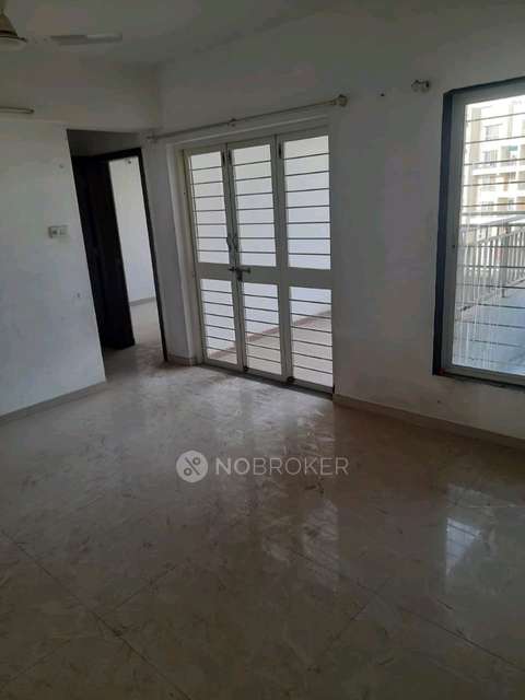 2 BHK Flat In Abhilasha Housing Society for Rent  In Dhanori