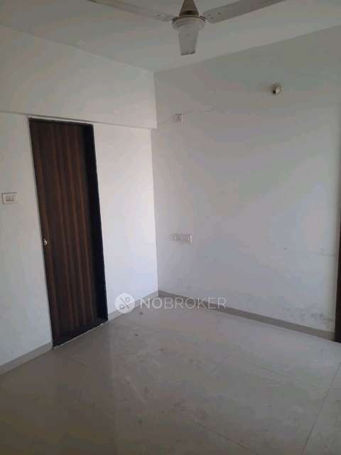 2 BHK Flat In Abhilasha Housing Society for Rent  In Dhanori