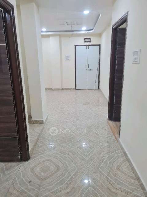 3 BHK Flat In Standalone Builidng For Sale  In Bahadurpura