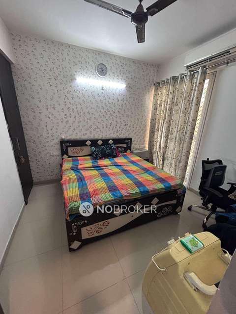 2 BHK Flat In Prateek Grand City for Rent  In Siddharth Vihar, Pratap Vihar