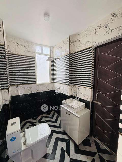 3 BHK Flat In The Ramshanti Cghs For Sale  In The Ramshanti Cghs Ltd.