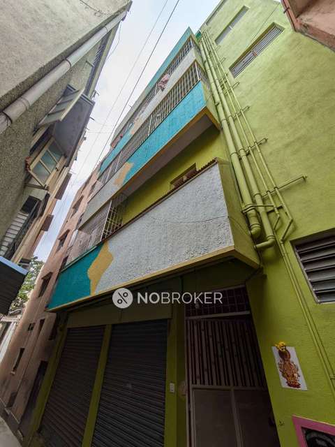 4+ BHK Flat In Sb For Sale  In Koti Hosahalli