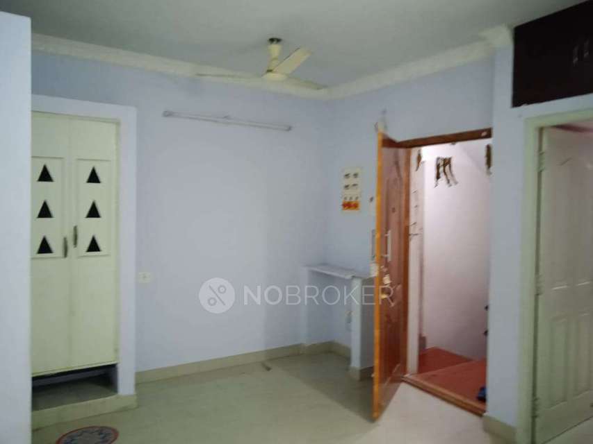 2 BHK Flat In Naveen Emerald For Sale  In Sithalapakkam