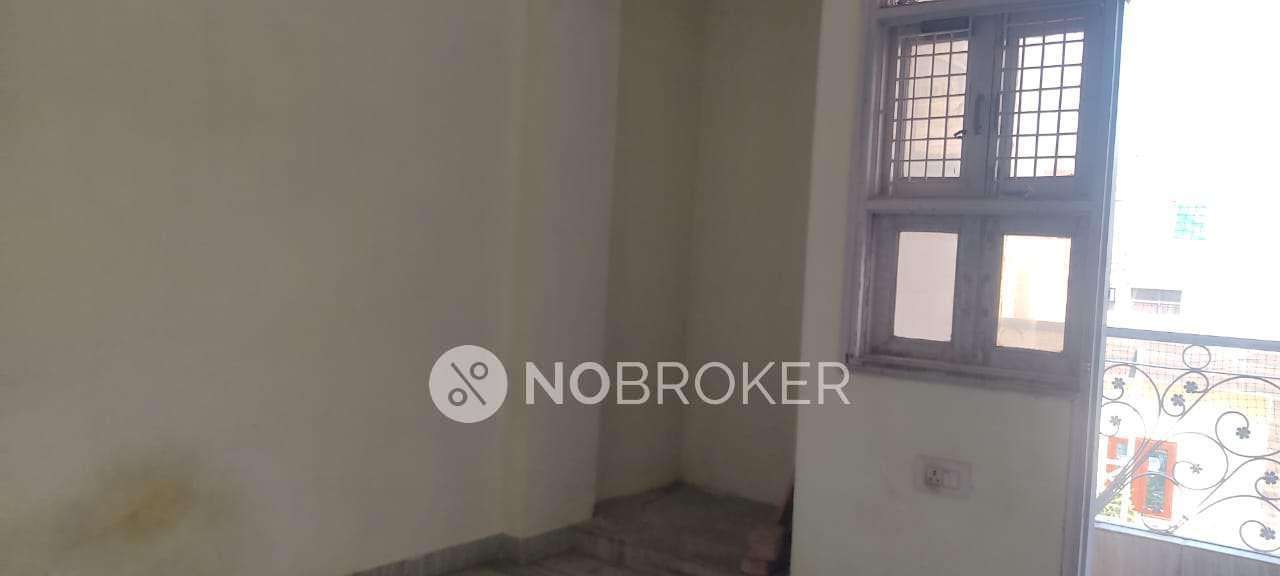 1 BHK Flat For Sale  In Bhagwati Garden,
