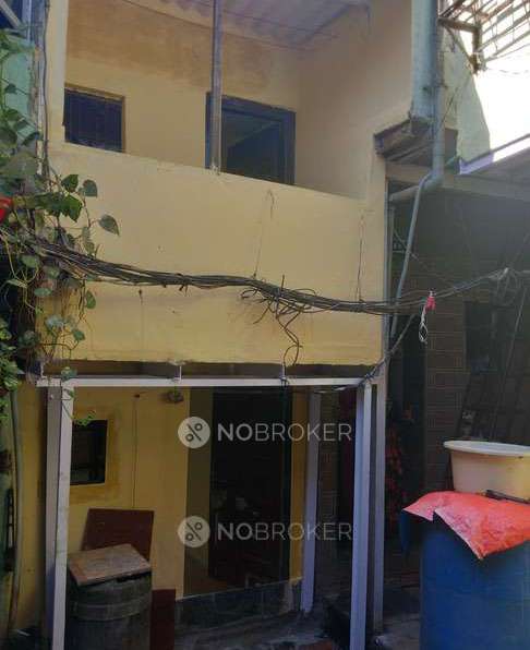 1 BHK House for Rent  In Bandra East