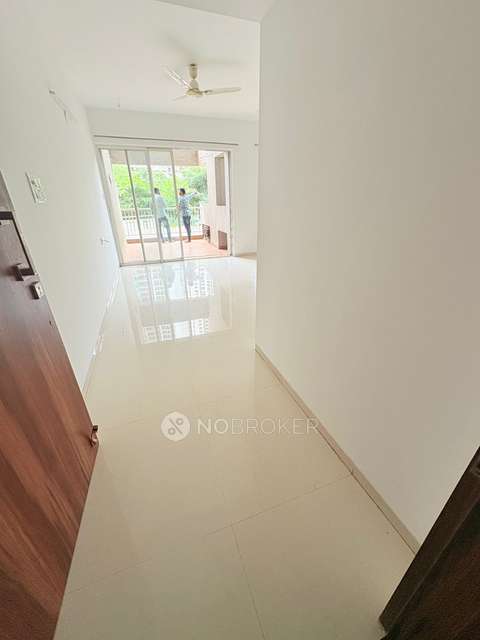 Single Room for Female In 3 BHK  In Kunal Aspiree In Balewadi