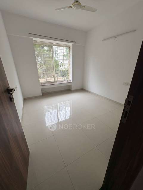 Single Room for Female In 3 BHK  In Kunal Aspiree In Balewadi