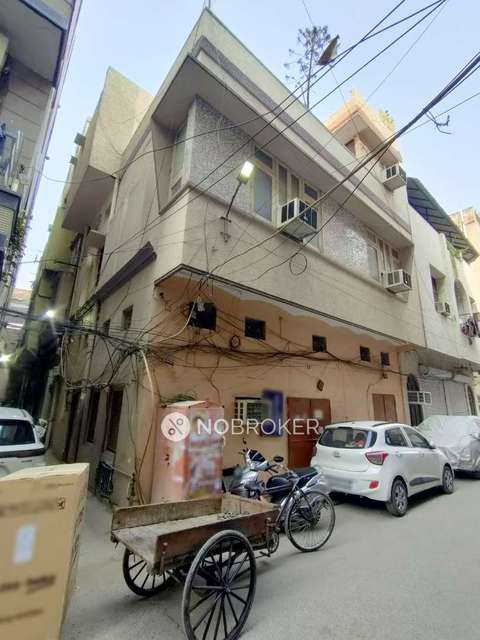 Godown/Warehouse in Paharganj, Delhi for Rent 