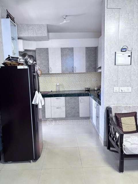 3 BHK Flat In Zara Aavaas Apartments For Sale  In Sector 104