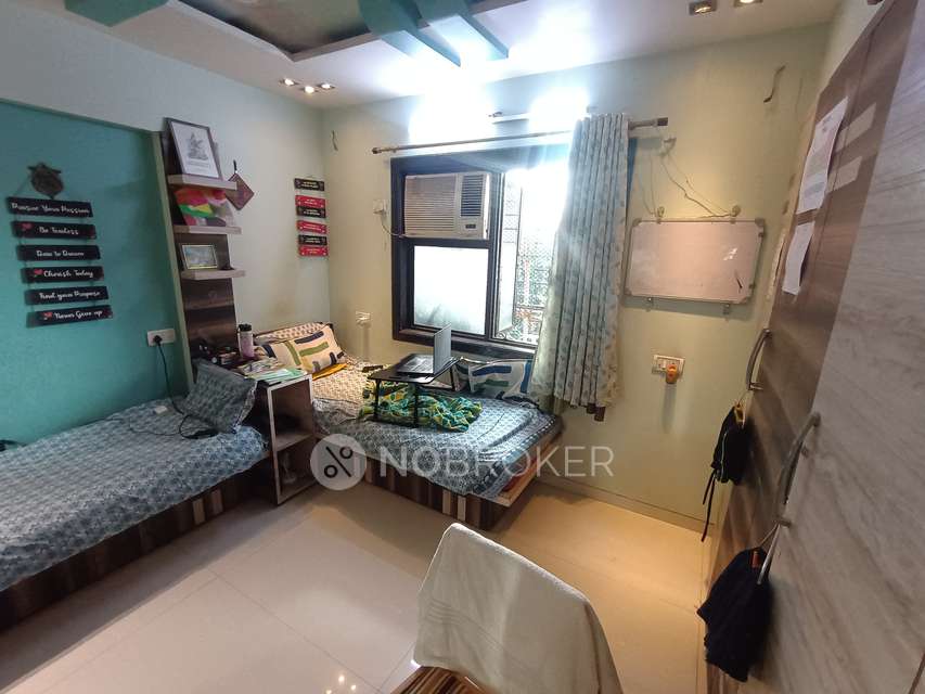 2 BHK Flat In Asmita Jyoti Housing Society, Malad West For Sale  In Malad West