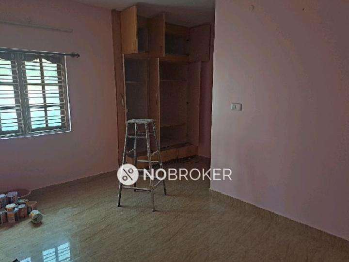 3 BHK Flat In Standalone Building  For Sale  In Rt Nagar
