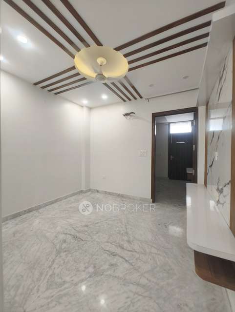 2 BHK Flat In Meenakshi Garden for Rent  In Ashok Nagar, Delhi