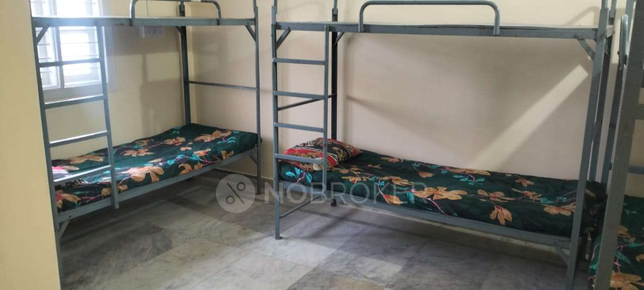 PG for Boys in Kumaraswamy Layout