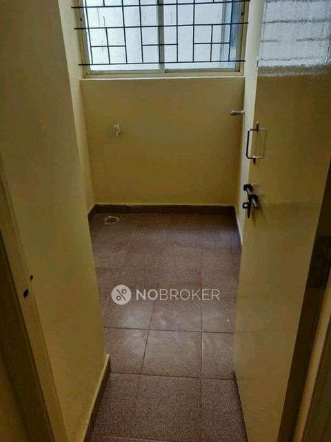 2 BHK Flat In Arneesh Rose Apartments For Sale  In Arekere