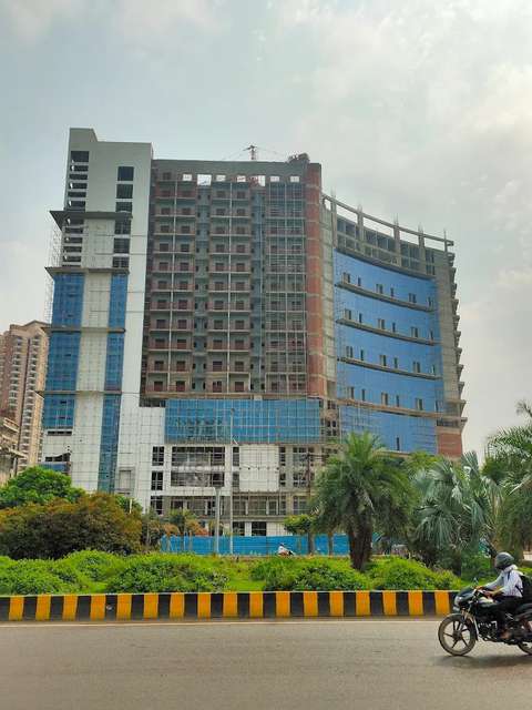 Shop in Bhangel, Greater_noida for sale 
