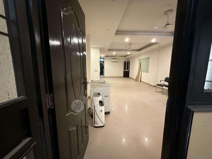 3 BHK Flat In Johri Farm For Sale  In Okhla