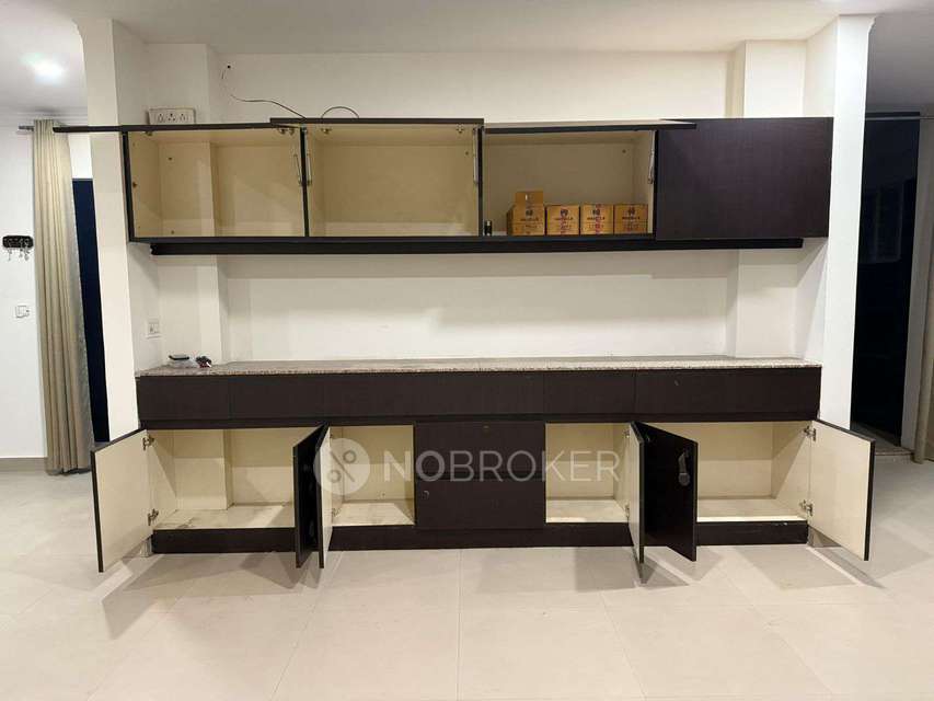 3 BHK Flat In Johri Farm For Sale  In Okhla