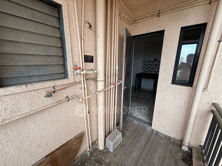 2 BHK Flat In Sai Shrushti Gaurdipada  For Sale  In Gauripada