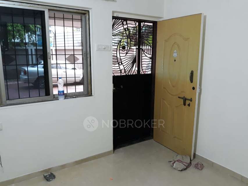 1 BHK Flat In  West View Chs For Sale  In Kandivali West