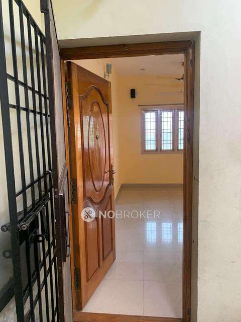 2 BHK Flat In  Anugraha Apartments For Sale  In Medavakkam