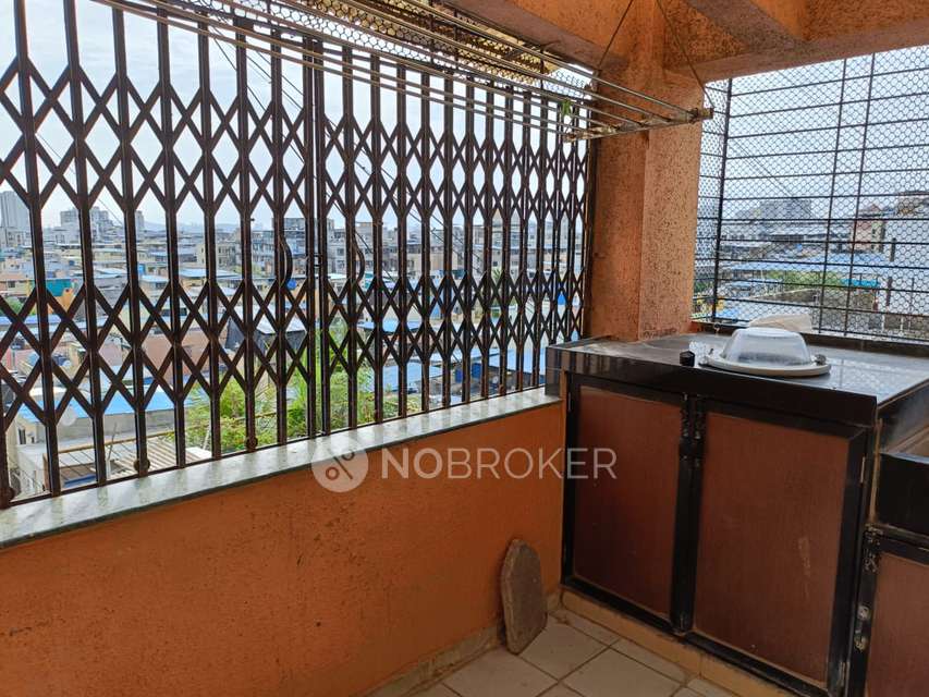 2 BHK Flat In Royal Residency For Sale  In Kopar Khairane