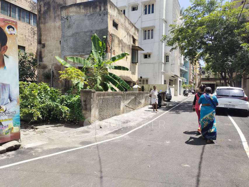 Godown/Warehouse in Rajajinagar, Bangalore for sale 