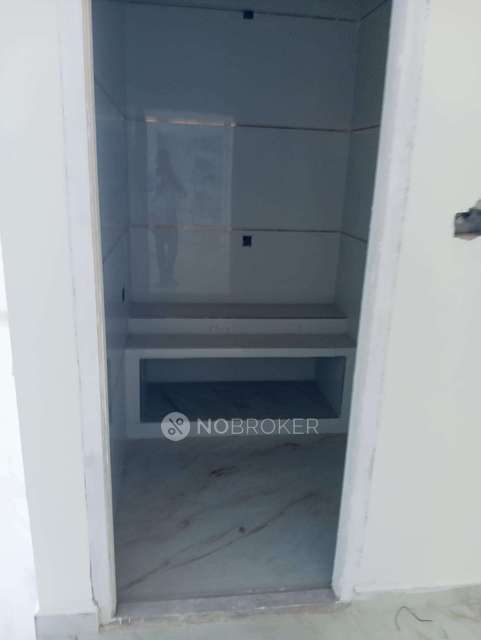 3 BHK Flat In Laxmi Appartment For Sale  In Pauls Mansion, 184, Road No. 3, Naidu Complex, Goutham Nagar, Malkajgiri, Secunderabad, Telangana 500047, India