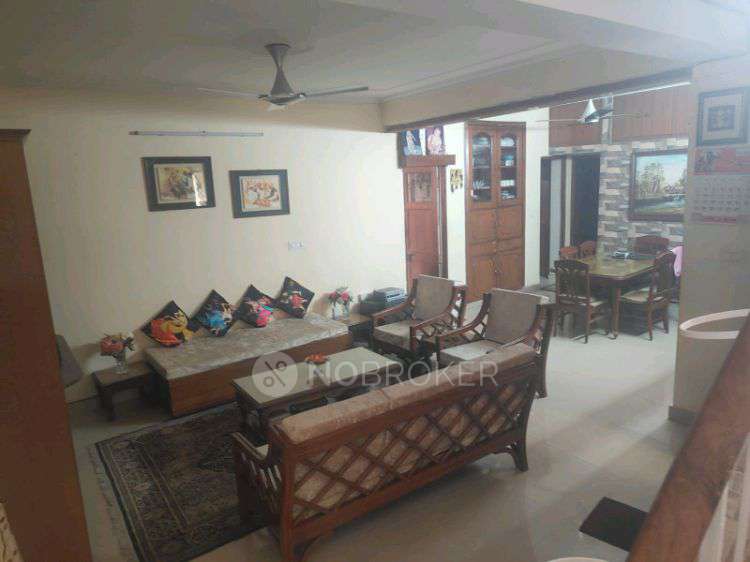4+ BHK Flat In Dda Gaurav Apartment For Sale  In Saket