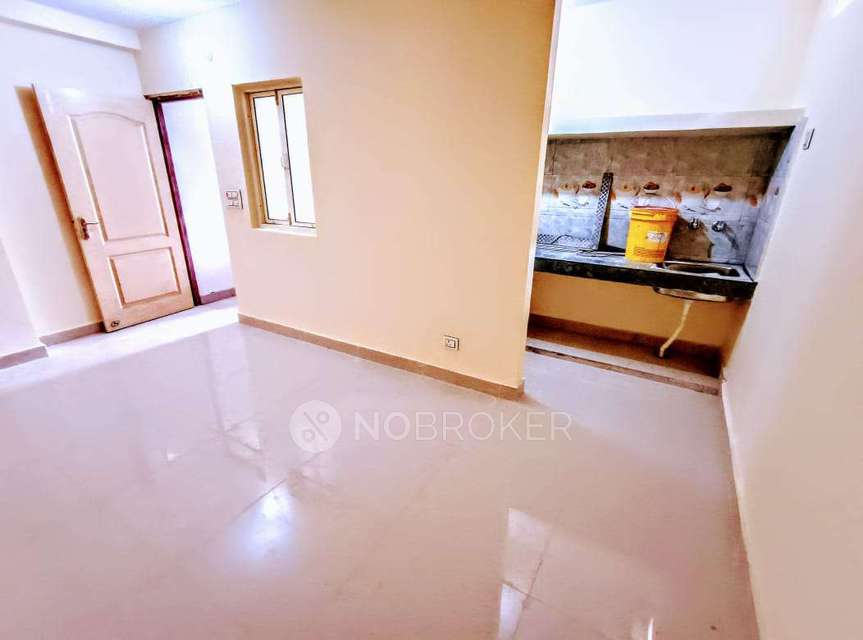 1 RK House for Rent  In 849, Sector 28, Chakkarpur, Gurugram, Haryana 122002, India