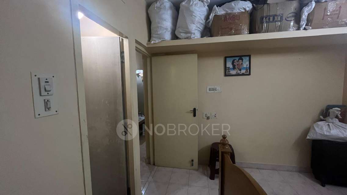 1 BHK Flat In Sri Mahalakshmi Mandira Doshi Apartments For Sale  In Mogappair East