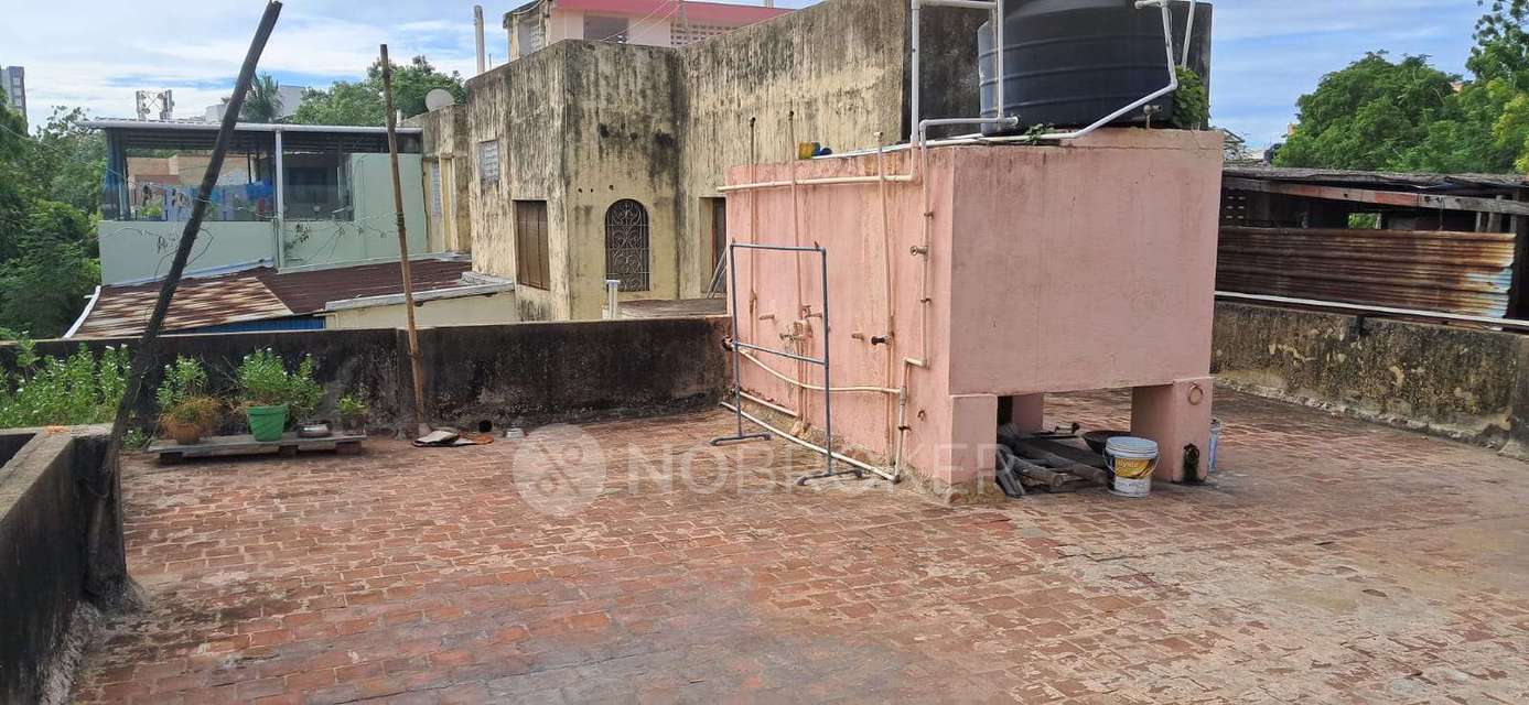 2 BHK Flat In Rsg House For Sale  In Nungambakkam