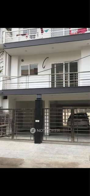 3 BHK Villa In Pink Town House, Sector 24 for Rent  In Sector 24