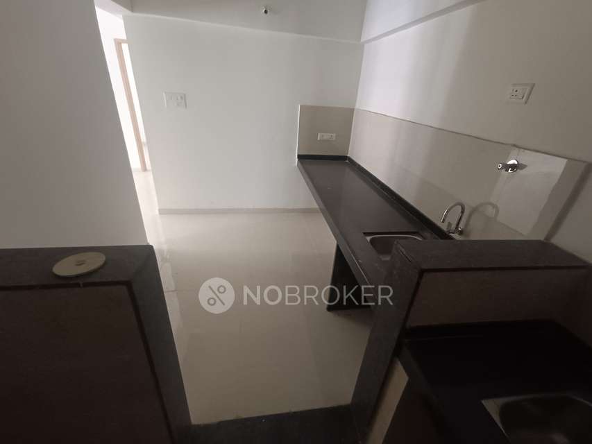 3 BHK Flat In Kohinoor Viva City For Sale  In Dhanori