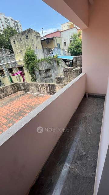 2 BHK Flat In Standalone Building  For Sale  In Padi