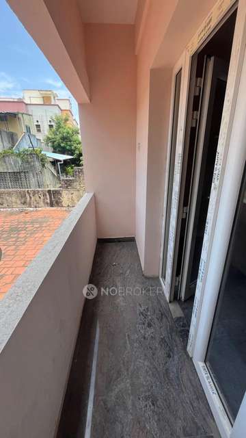 2 BHK Flat In Standalone Building  For Sale  In Padi