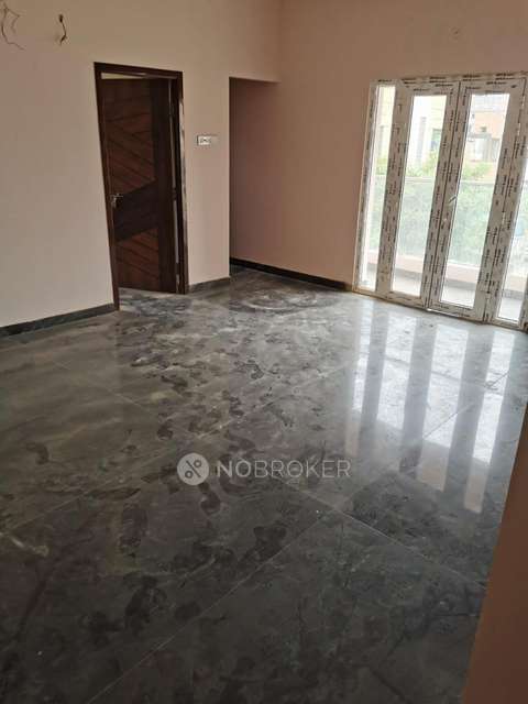 2 BHK Flat In Standalone Building  For Sale  In Padi