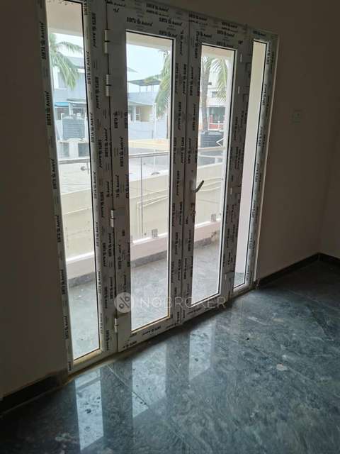 2 BHK Flat In Standalone Building  For Sale  In Padi