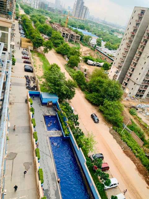 3 BHK Flat In Tulip White For Sale  In Tulip White Apartments